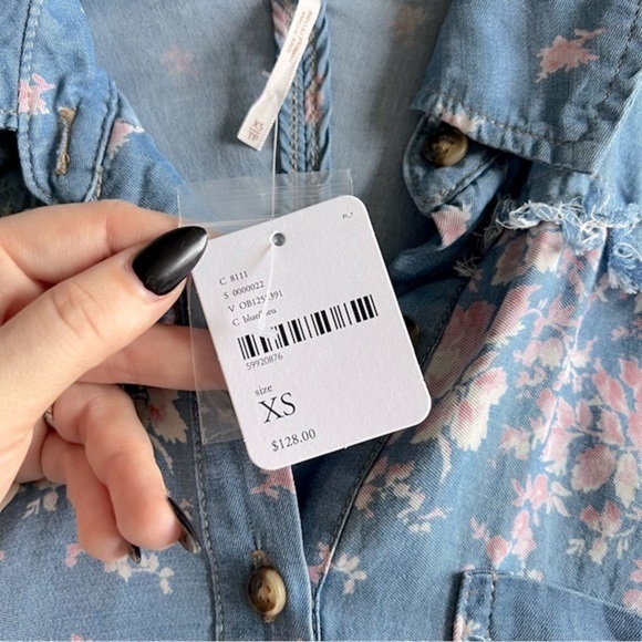 NWT - Free People - Joelle Printed Button Top - Chambray Combo - Picture 7 of 12